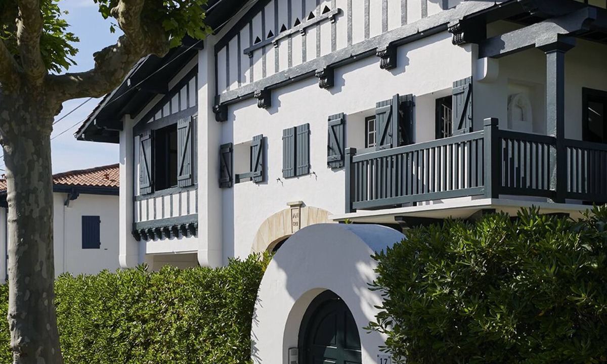 Saint-Jean-de-Luz House | Architect family home, located 200 meters from the beaches and downtown