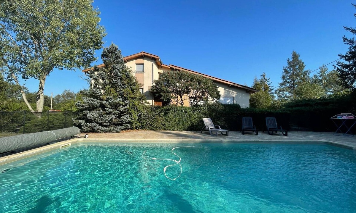 Pommiers Cottage | Architect's villa 200sqm with private pool and fireplace