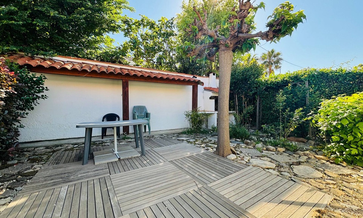 Argeles-sur-Mer House | Argelès-sur-Mer: 2-BR Villa, 6 pax, garden, parking