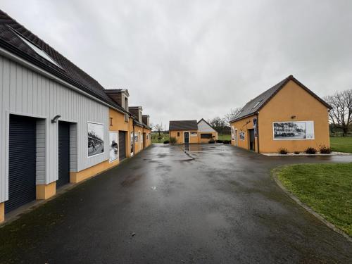 Monce-en-Belin Villa | Arnage Corner Lodge - Circuit 24h du Mans