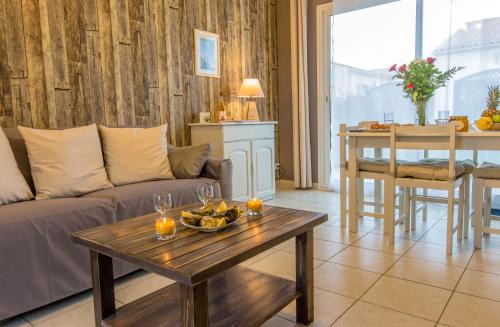 Jonzac House | Atlantic Residence