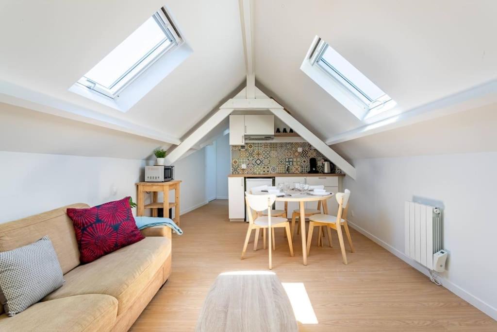 Chelles Apartment | Au Bord du Canal 4E *Paris*Disney*Wifi*