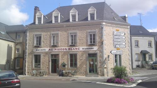 Andouille Hotel | Au Pigeon Blanc