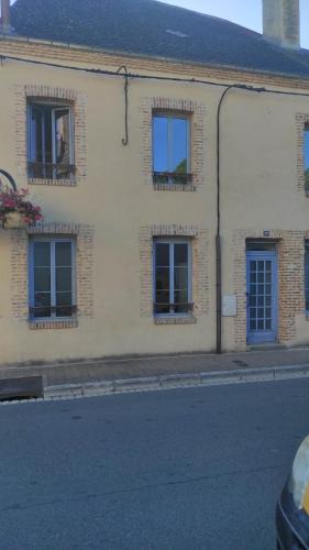 Aubigny-sur-Nere Apartment | AUBIGNY SUR NERE appartement 1