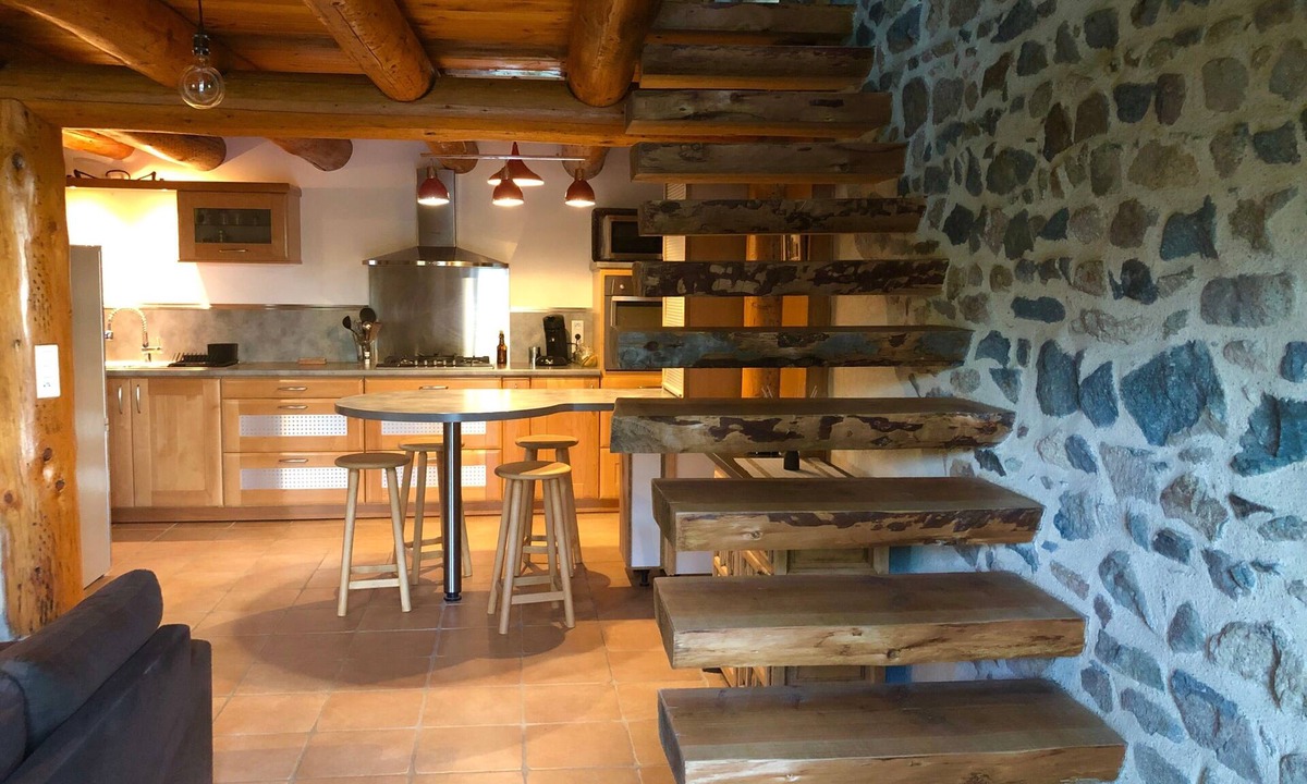 Charbonnieres-les-Vieilles House | 'Authentic and Cosy' Gîte with Private Terrace, Wi-Fi and Air Conditioning