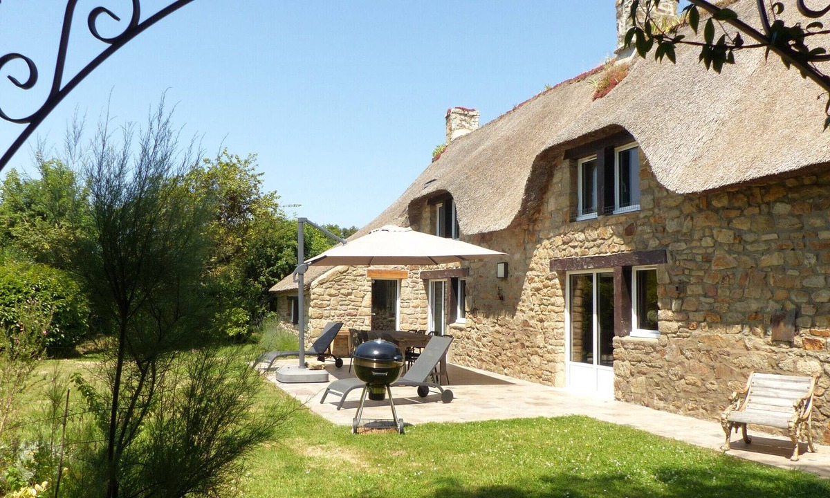 Plougoumelen House | Authentic Breton cottage in the Gulf of Morbihan, 6 people