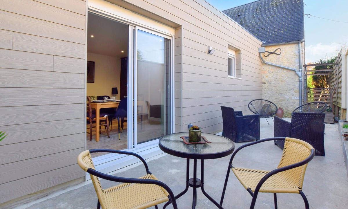 Esquay-sur-Seulles House | Awesome home in Esquay-sur-Seulles with WiFi