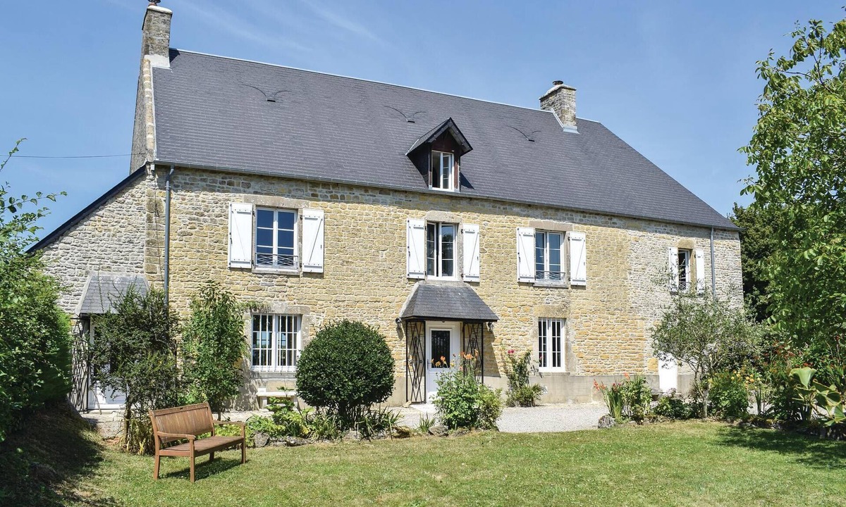 Appeville House | Awesome home in Appeville with WiFi