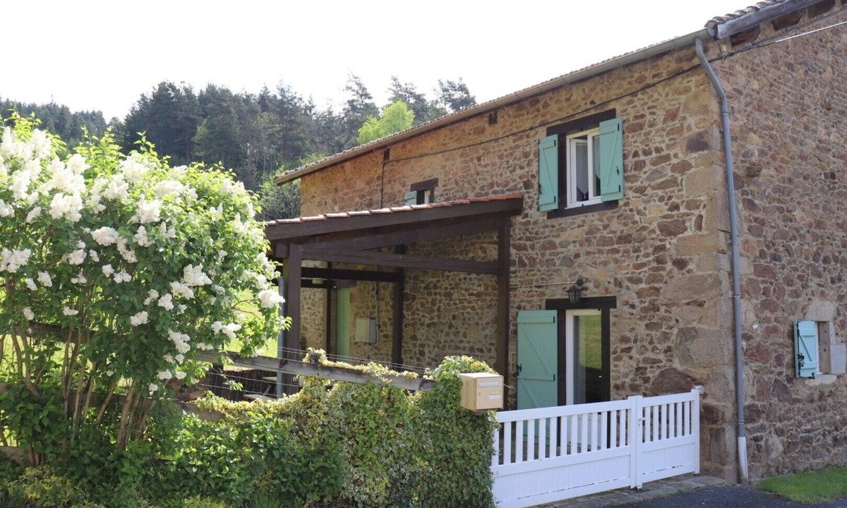 Chassignolles House | Beautiful Cottage in the Heart of Auvergne