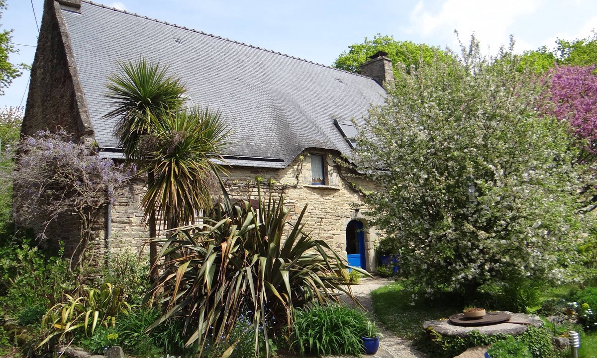 Camors House | Beautiful quiet longère, near forests and ocean