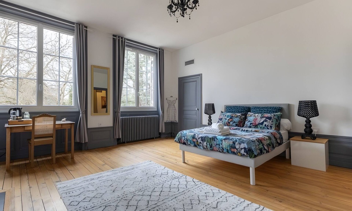 Joze Bed & Breakfast | Bed and Breakfast 'Chambre D'hôte 3' with Shared Terrace, Wi-Fi and Air Conditioning