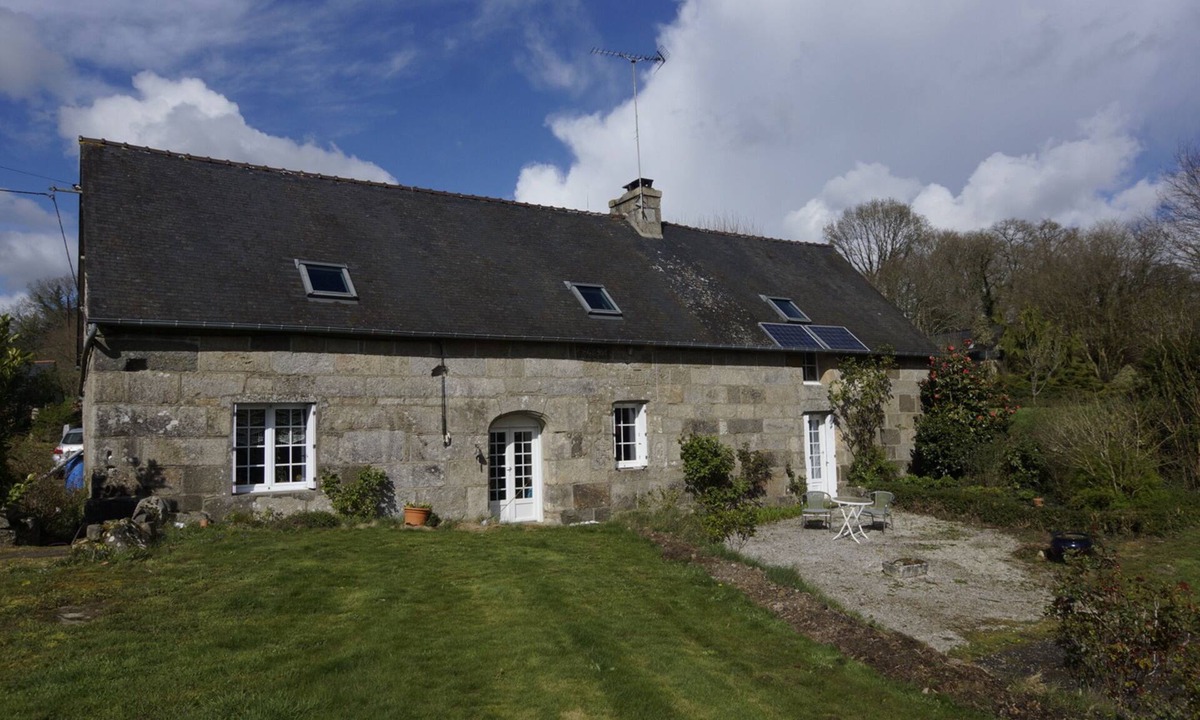 Mellionnec Bed & Breakfast | Bed and breakfast in old rectory from 1667 in a very quiet area