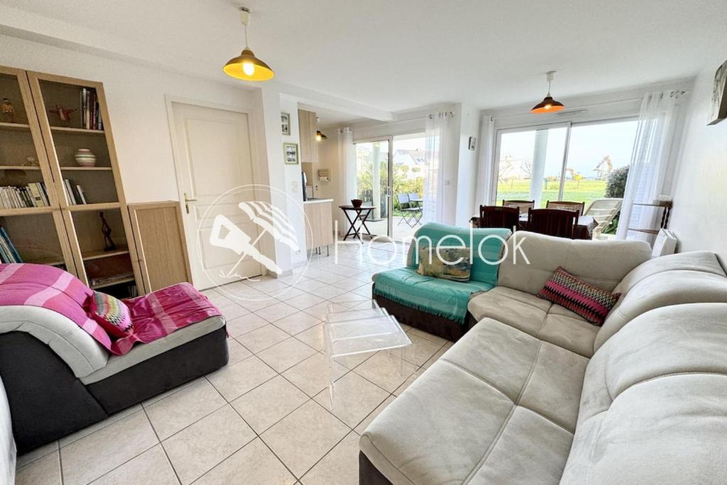 Larmor-Plage Apartment | Bel appartement face à la mer Terrasse et jardin