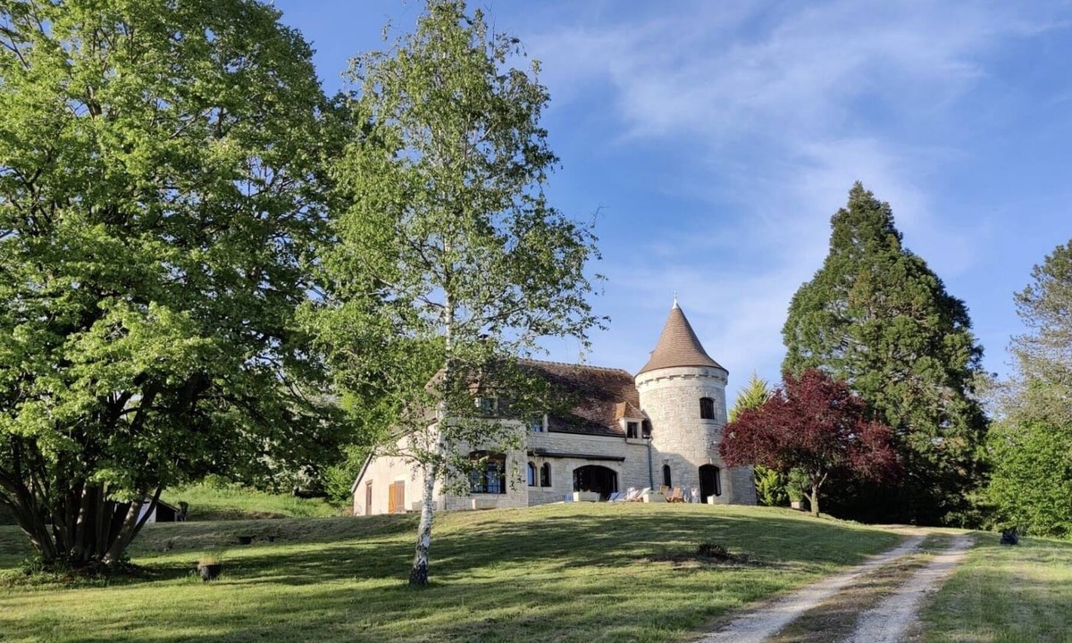 Saint-Amand-en-Puisaye Cottage | Belle demeure familiale à la campagne en Puisaye, près de Guédelon, Sancerre