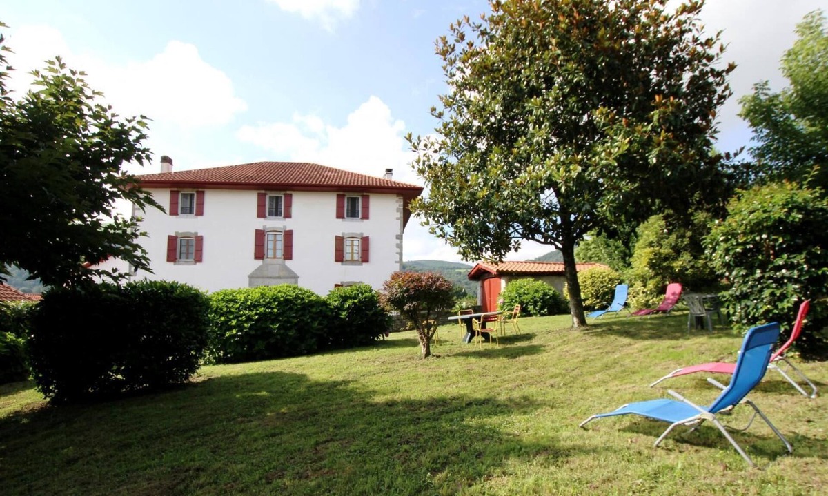 Juxue House | BEROKIA RIGHT - JUXUE