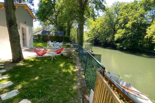 Sud Loire House | Bord du Loiret - Terrasse privée & nature, Orléans