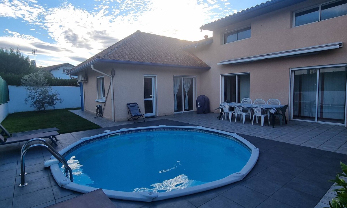 Tarnos House | Bright 138m2 house near the ocean