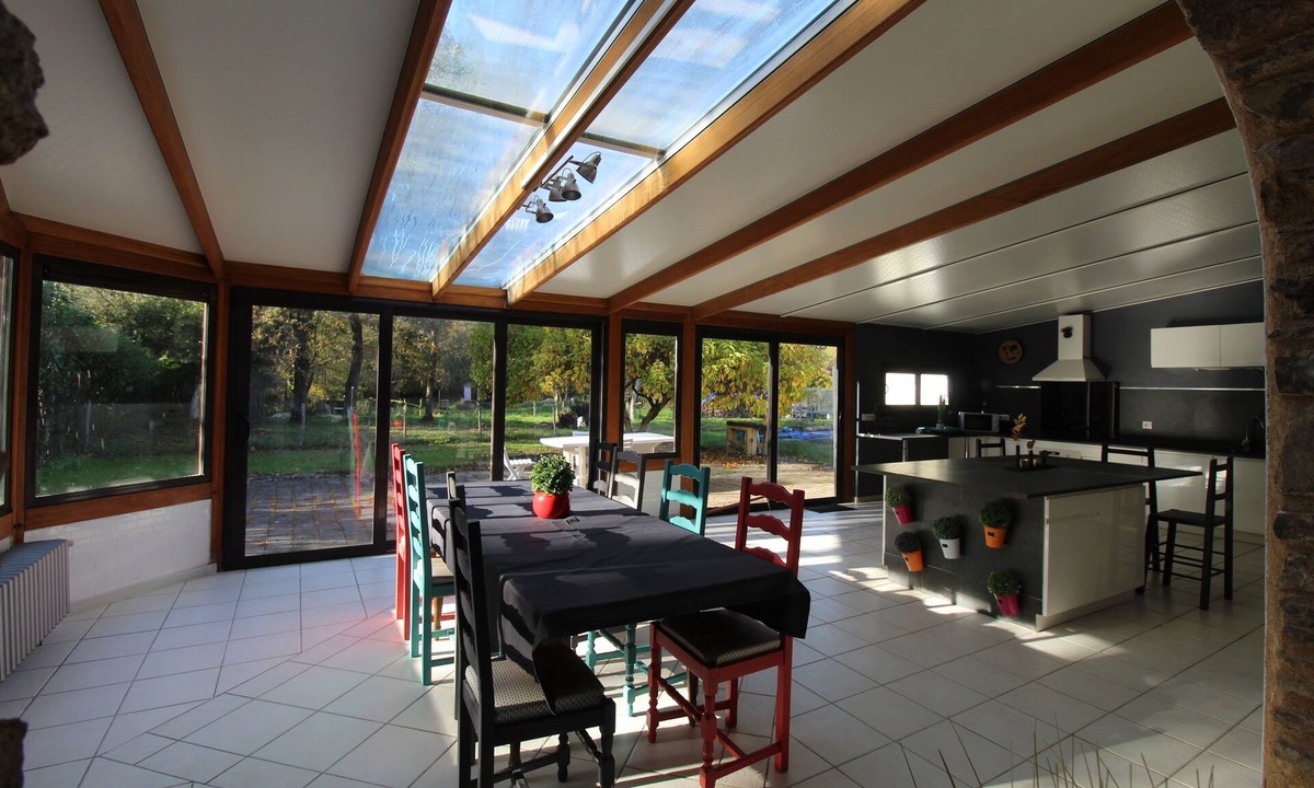 Sainte-Anne-sur-Brivet House | Bright stone house with veranda & garden, sleeps 8, between Nantes and the sea