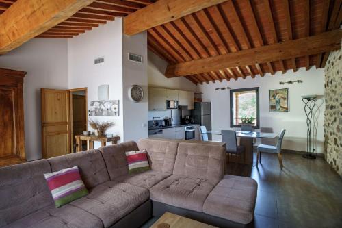 Belesta House | Côté Grange à Bélesta