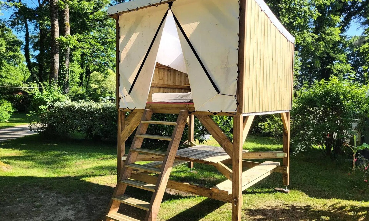 Pontchateau Cabin | Cabane Etoilée - 4,5 m² - Without sanitary facilities - Electricity not included 2 persons