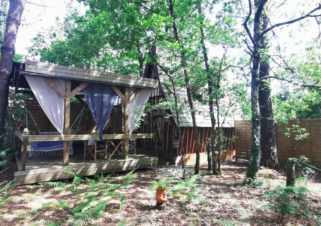 Taller House | Cabane Spa 40