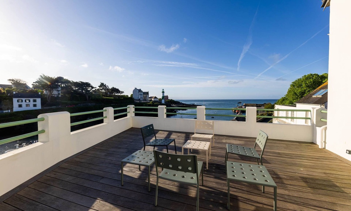 Doelan House | Café du Port - vue exceptionnelle sur le port de Doëlan