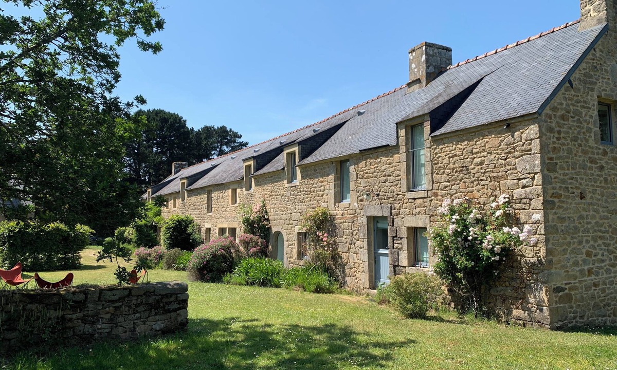 Crach House | Calm, walks and beaches just a stone's throw from the village.