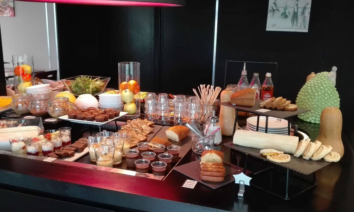 Issoire Hotel | Campanile Clermont Ferrand Sud - Issoire