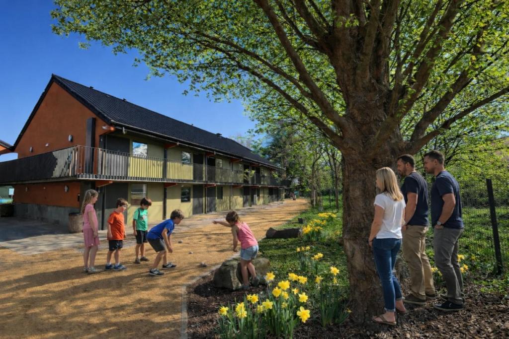 Riom Hotel | Campanile NATURE - Clermont-Ferrand Nord Riom