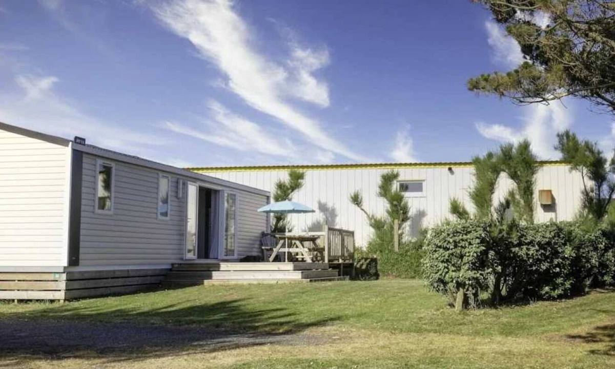 Kerroch House | Camping 3 étoiles - Piscine - eehgii