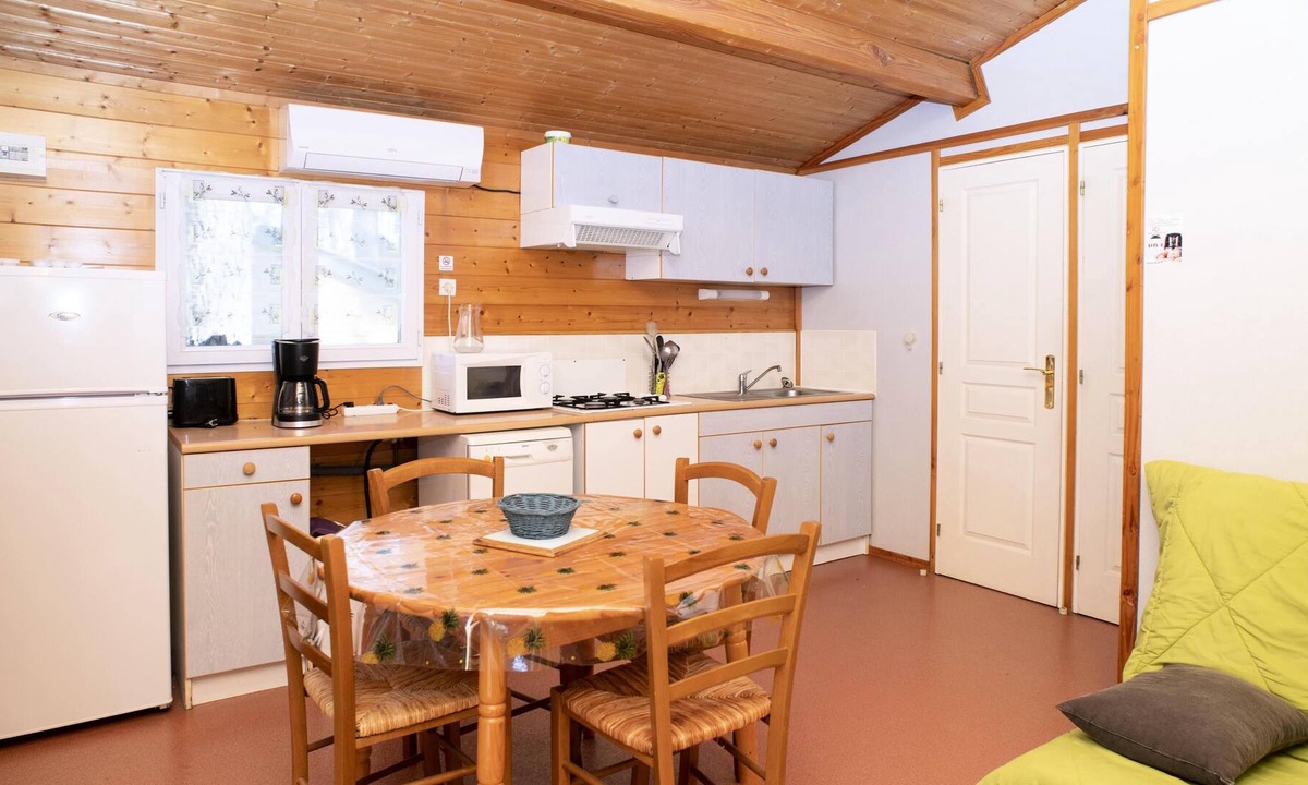 Joyeuse House | Camping Bois Simonet**** - Chalet Edelweiss 3 rooms 4/6 people Air-conditioned