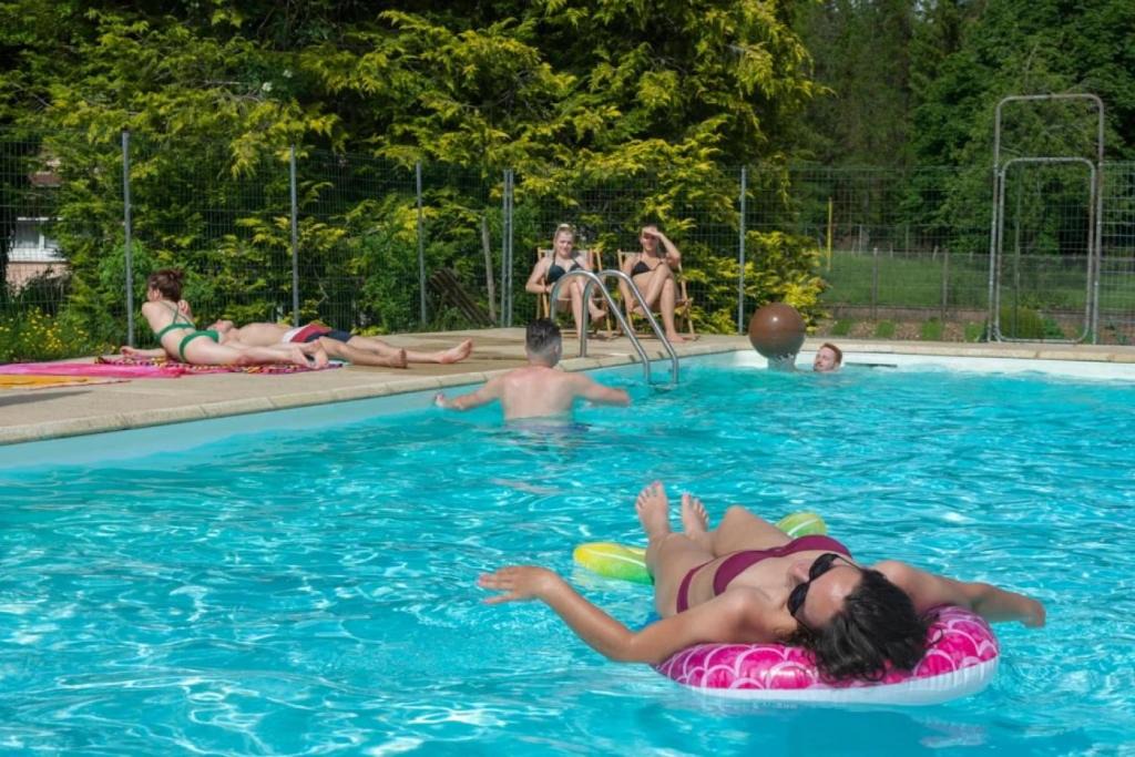 Levier Ski Chalet | Camping nature 3 étoiles - au coeur des montagnes du Jura