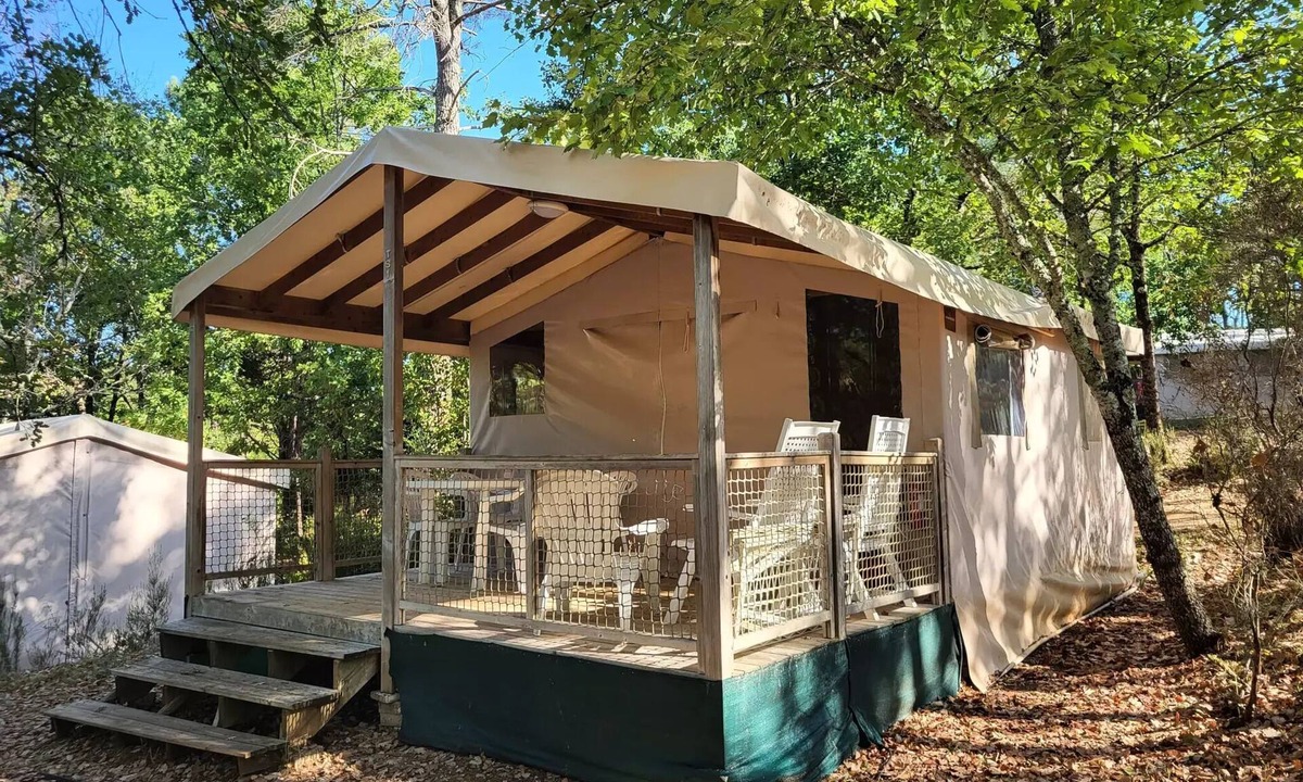 Salles House | Campsite Bastides* - Sahari tent 3 rooms 4 people Without Sanitary facilities