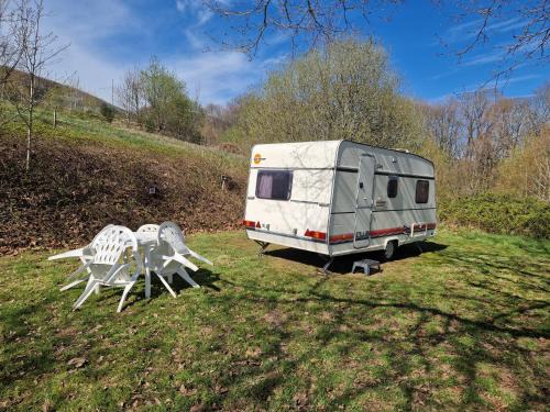 Larochemillay Other | Caravan Lara Camping La Foret du Morvan