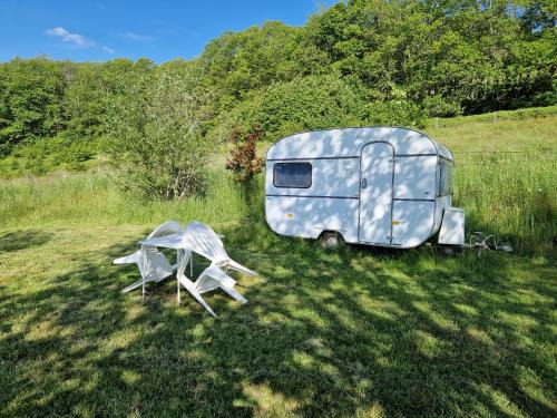Larochemillay Other | Caravan Miekie Camping La Foret du Morvan
