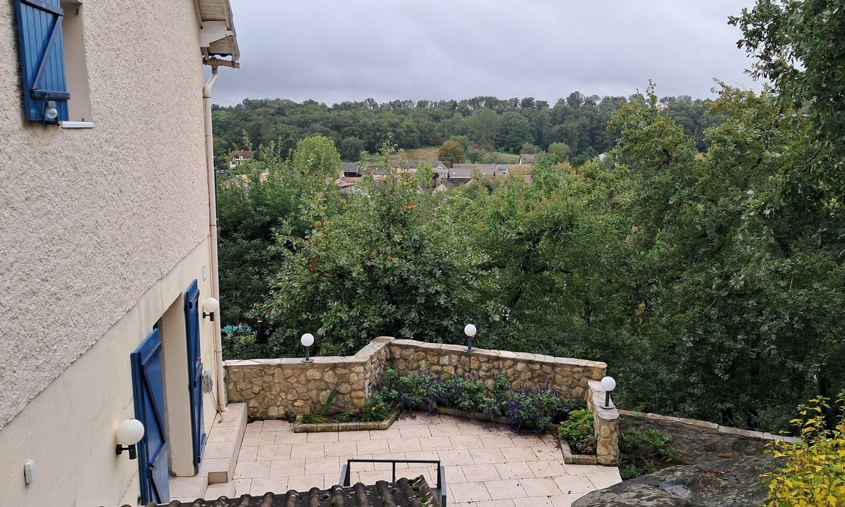Prunay-sur-Essonne Cottage | Casa Azul gîte for 4 people