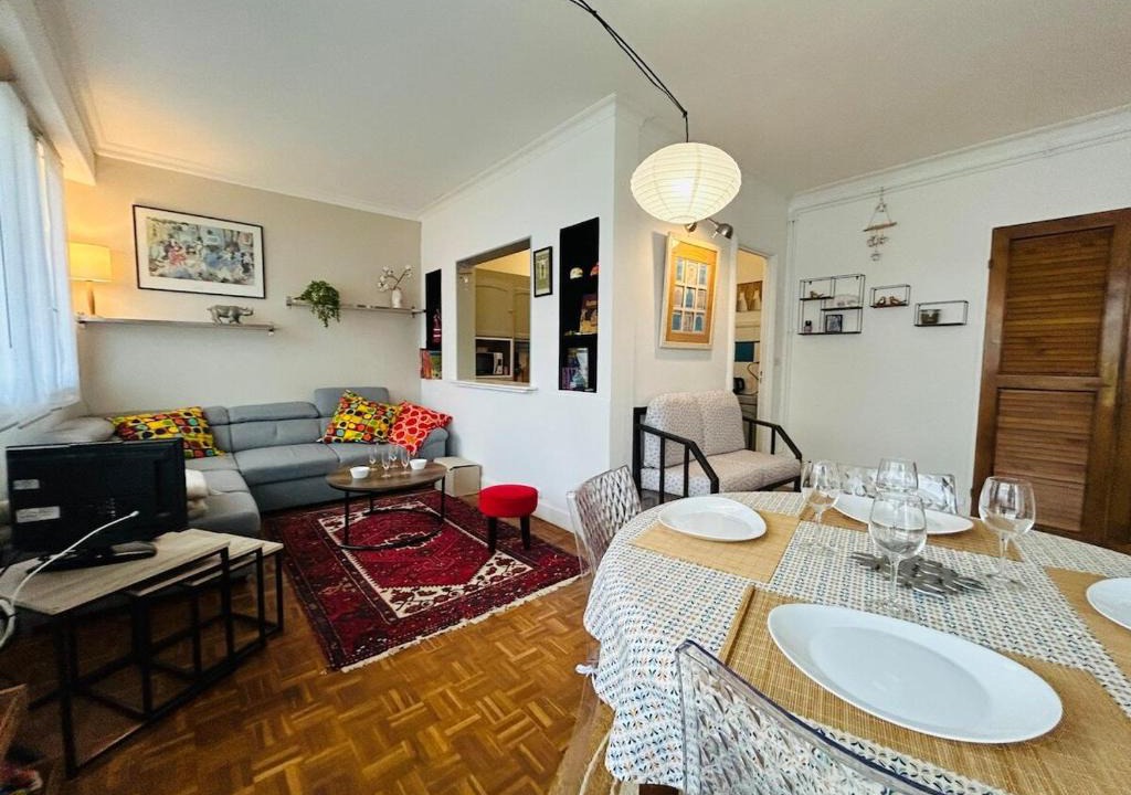 Madeleine - Saint-Leonard Apartment | Casa Boho