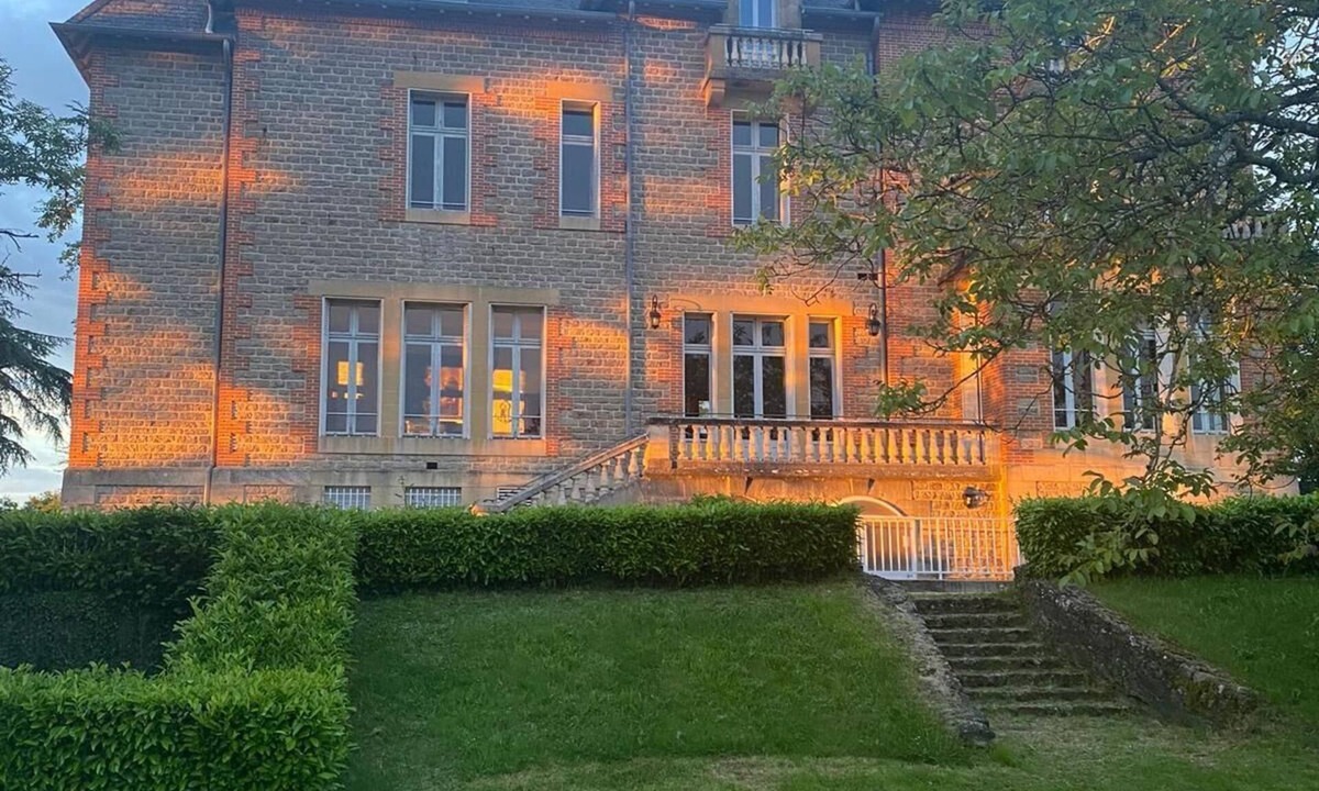 Varenne-Saint-Germain Other | Castle of Saint Germain des Rives
