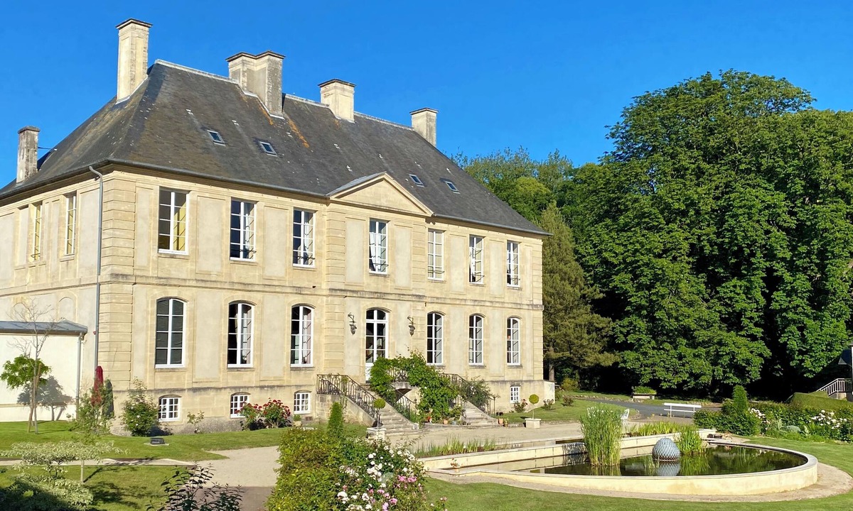 Vaux-sur-Aure Bed & Breakfast | Château de la Ferrière
