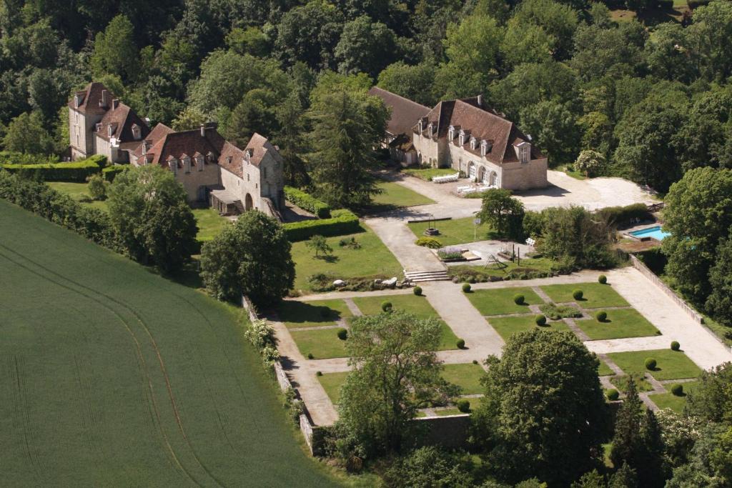 Soisy-Bouy Hotel | Château de Montramé