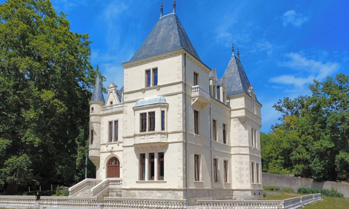 Chaptuzat Other | Château des Bérangers, an exceptional setting for your precious moments
