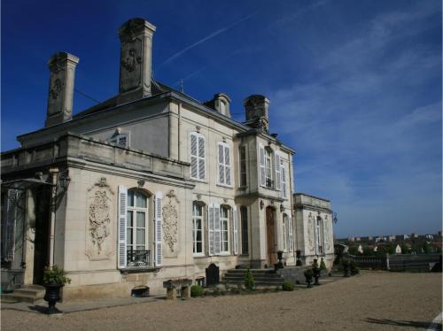 Saint-Dizier House | Château du Clos Mortier