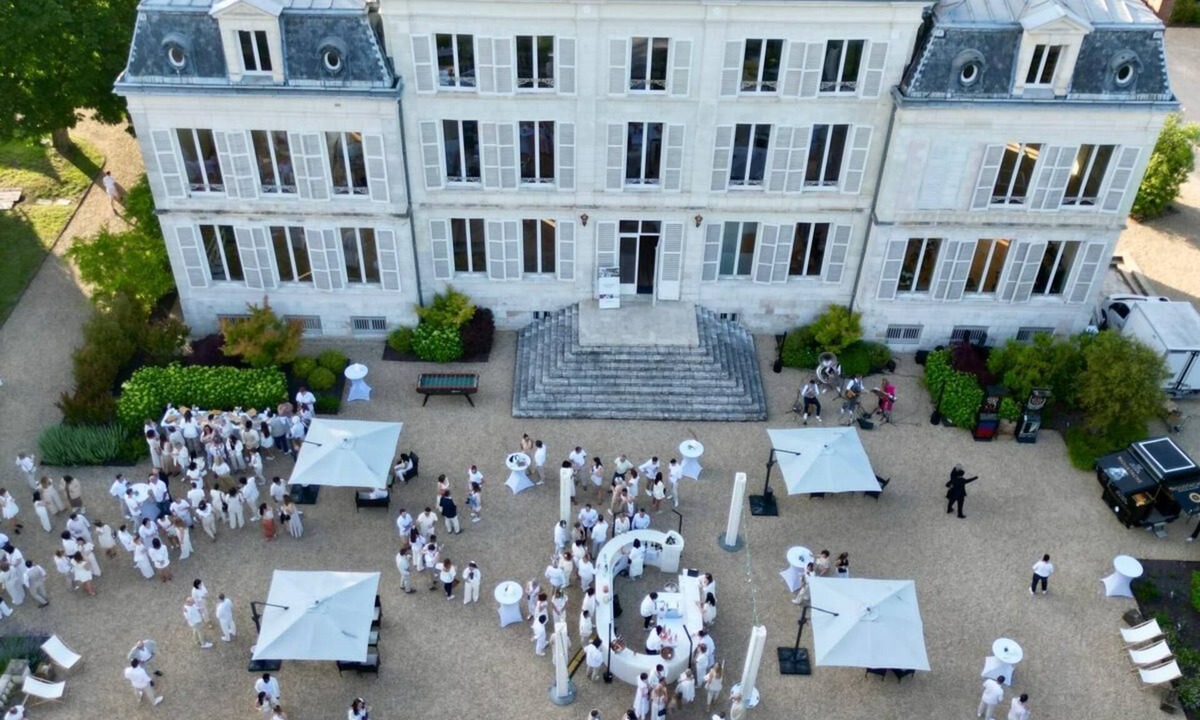 La Chapelle-Saint-Mesmin Hotel | Château du Rollin - Orléans