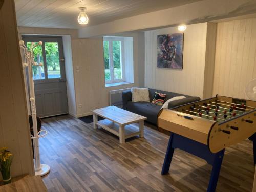 Dampierre-sous-Bouhy House | Château Guédelon 8 min Linge inclus