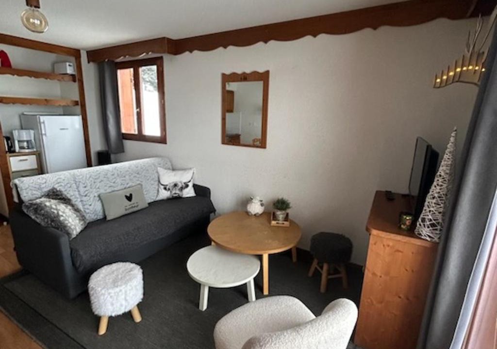 La Joue du Loup Ski Chalet | Chalet 3 Pièces, 8 Pers., Terrasse, Parking Gratuit - FR-1-504-641