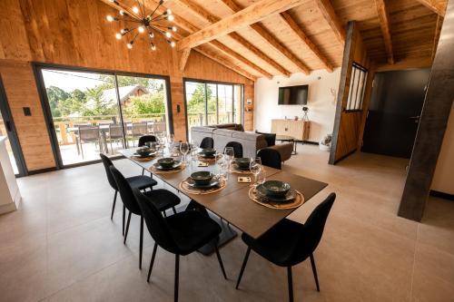 Le Frasnois Ski Chalet | Chalet authentique - Au cœur des Quatre Lacs