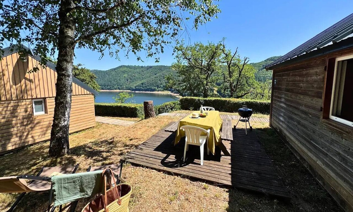 Laussac Ski Chalet | Chalet Confort 25m² (2 bedrooms) sleeps 4