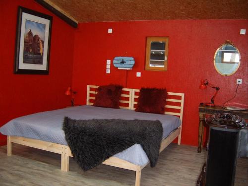 Leotoing Bed & Breakfast | Chalet de campagne LAJA only 5 min from autoroute A75