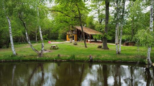 Loubeyrat Ski Chalet | Chalet de l'étang