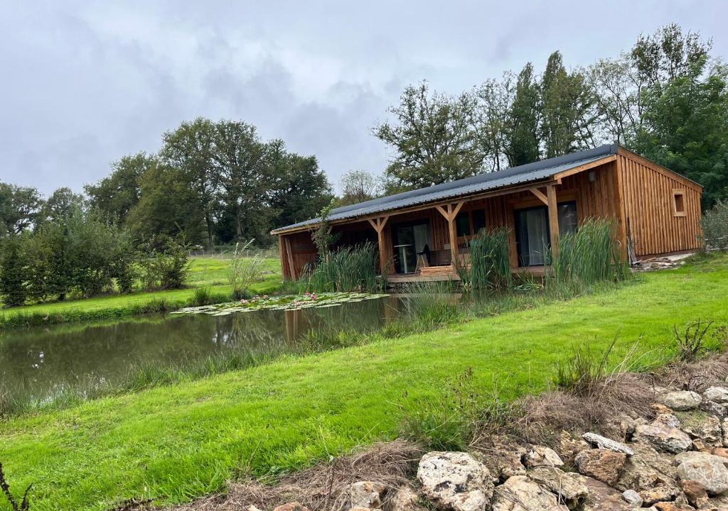 Fleury-sur-Loire Ski Chalet | Chalet